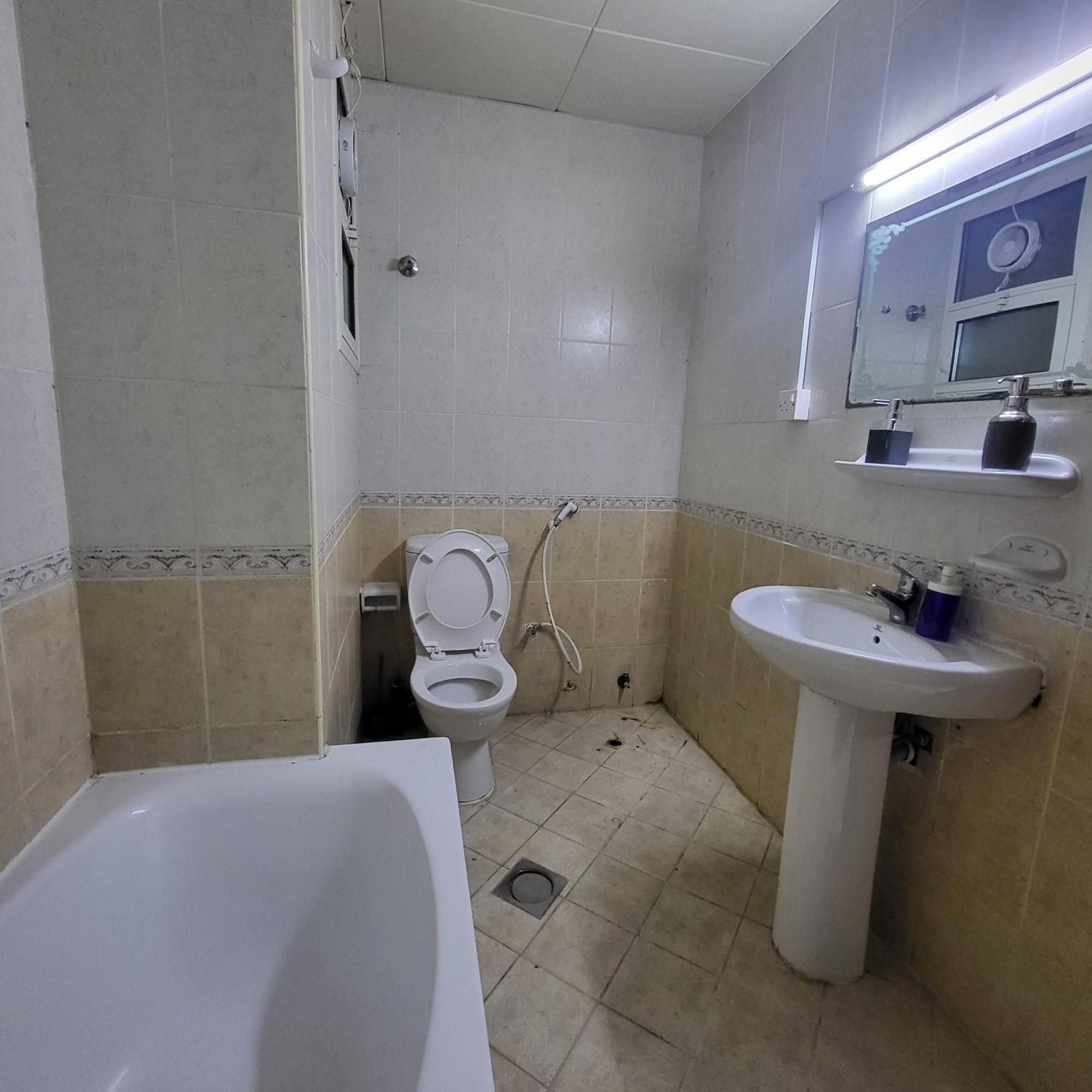 אבו דאבי Corniche Full Studio Apartment מראה חיצוני תמונה