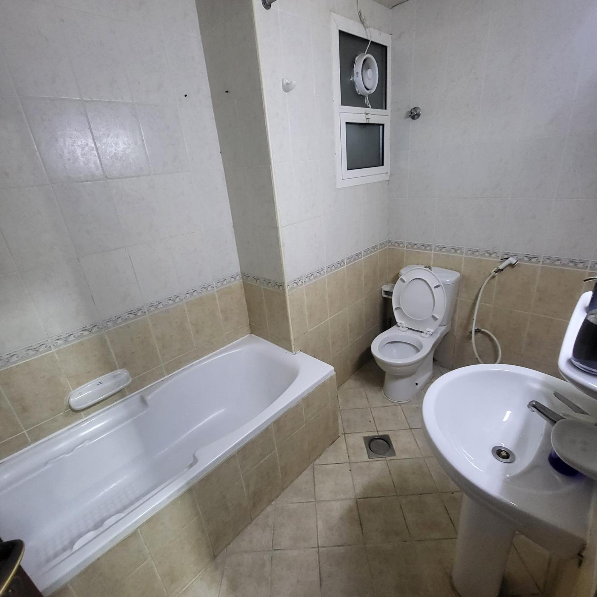 אבו דאבי Corniche Full Studio Apartment מראה חיצוני תמונה